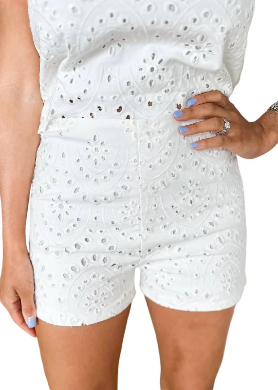 Eyelet Shorts In Off White