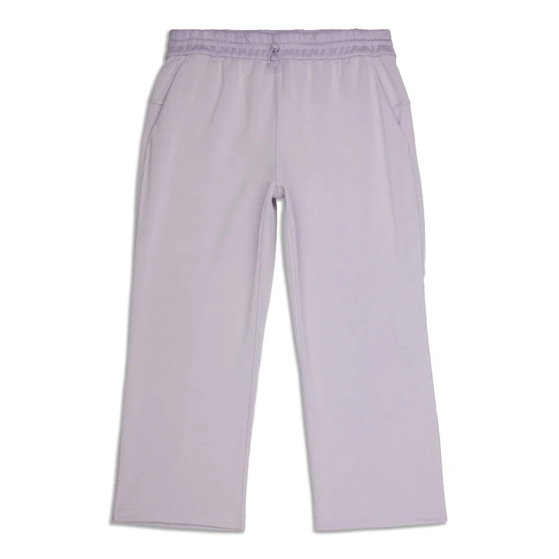 Softstreme High-Rise Straight-Leg Cropped Pant - Resale