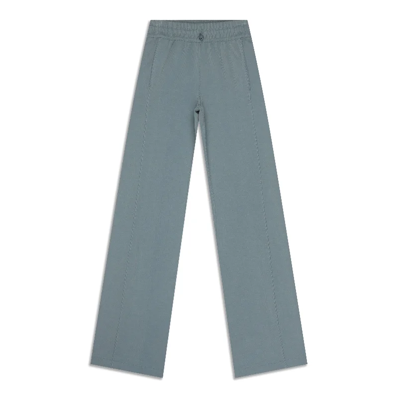 Ribbed Softstreme Mid-Rise Pant - Resale